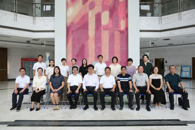 深化合作，共育英才 上海市政协科技和教育委员会主任曹振全一行莅临我校考察交流